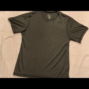 Nike dri fit shirt gray size L
